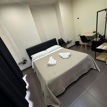 Bed and Breakfast Sistra Катанія Екстер'єр фото