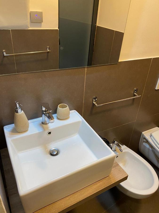 Bed and Breakfast Sistra Катанія Екстер'єр фото